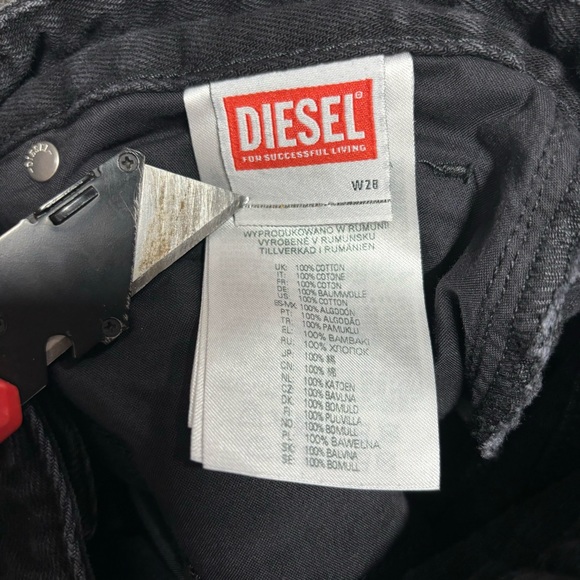 Diesel Jeans - Picture 4 of 7